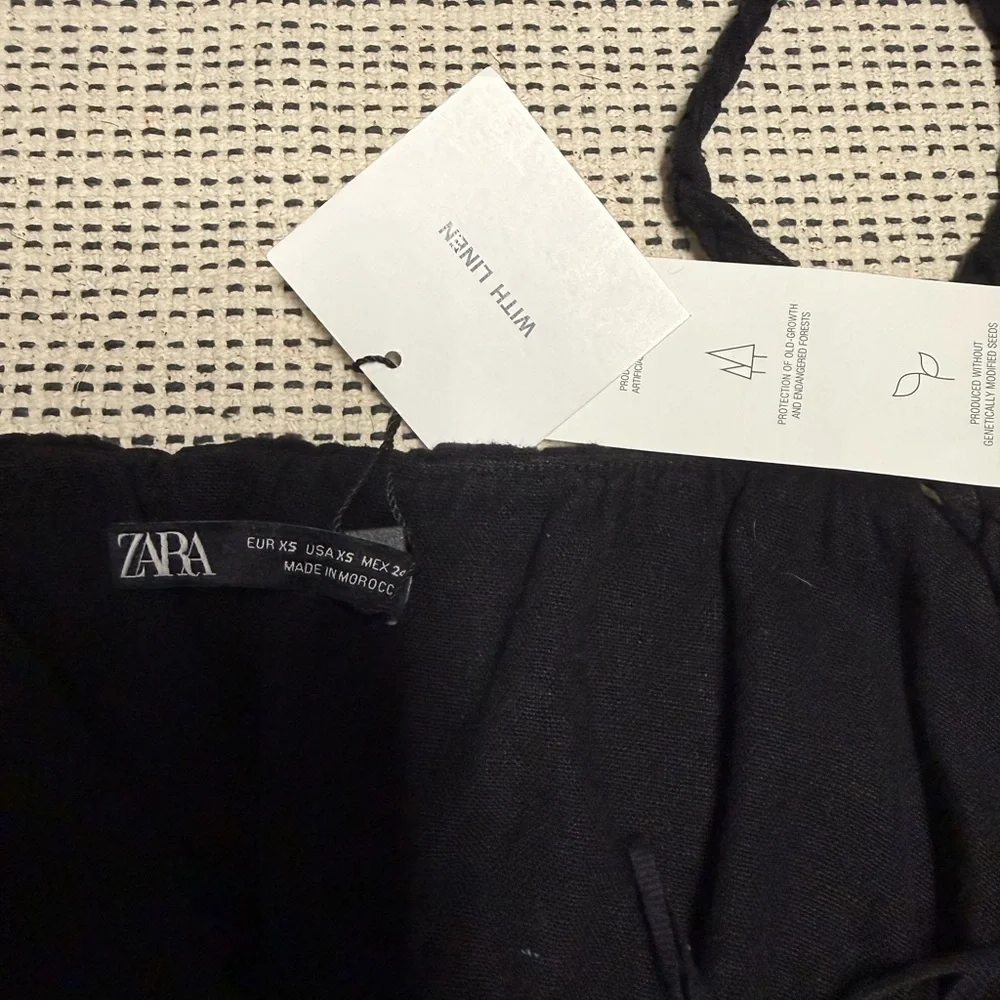 Zara Woman’s Black Linen Blend Romper
